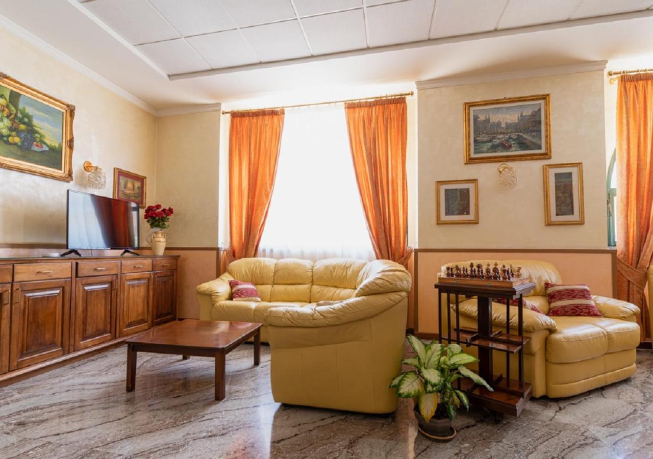 Hotel Villa Delle Rose Oristano Exteriér fotografie