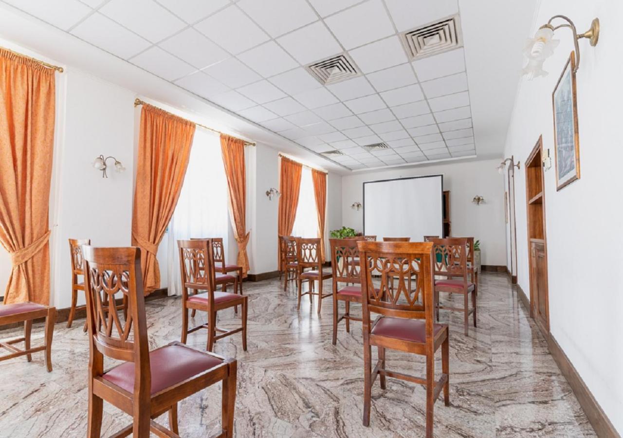 Hotel Villa Delle Rose Oristano Exteriér fotografie