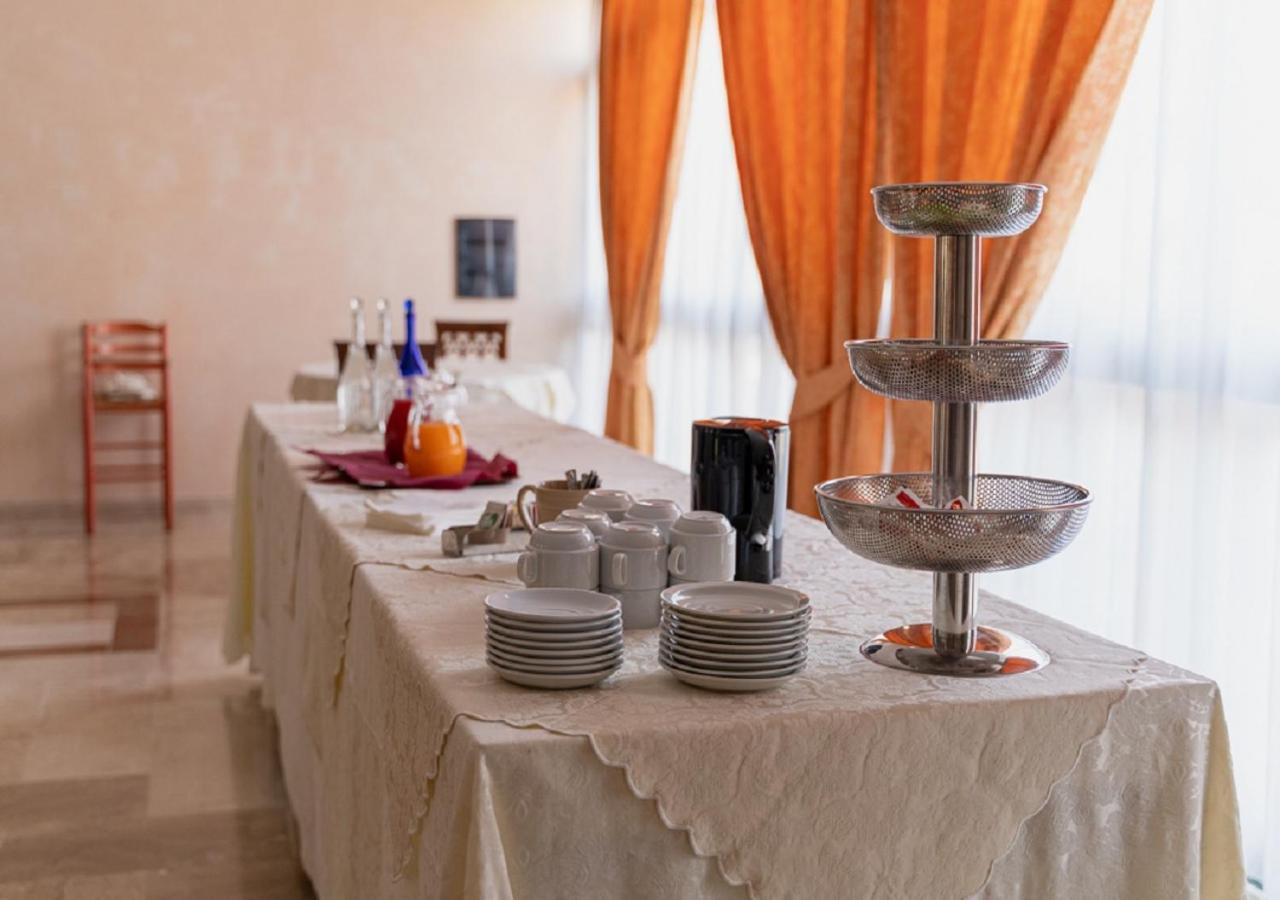 Hotel Villa Delle Rose Oristano Exteriér fotografie