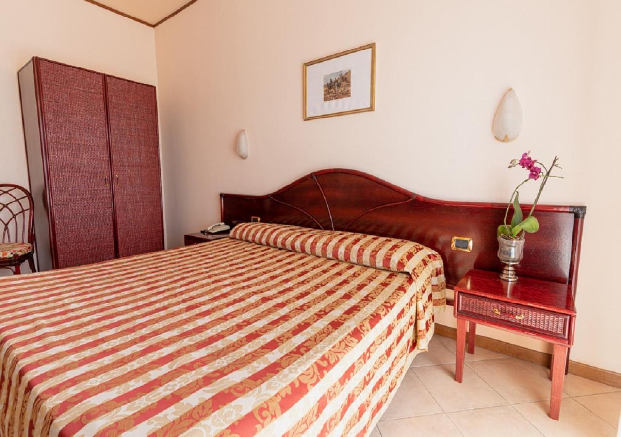 Hotel Villa Delle Rose Oristano Exteriér fotografie