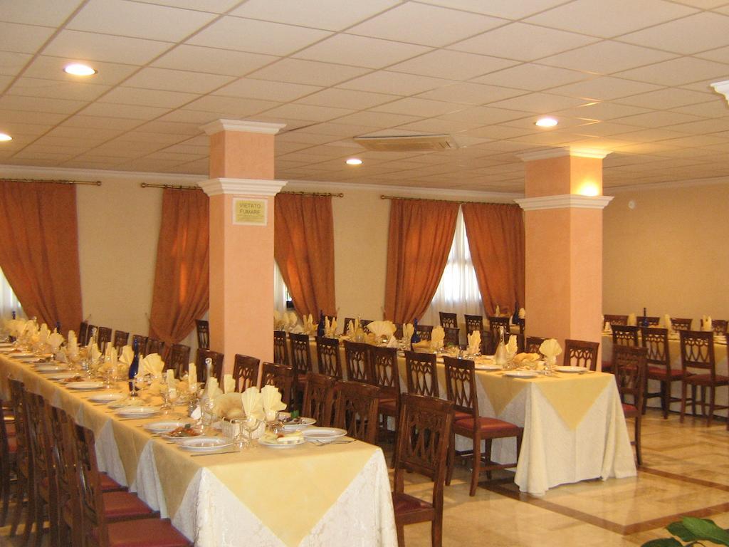Hotel Villa Delle Rose Oristano Exteriér fotografie