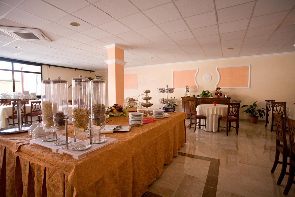 Hotel Villa Delle Rose Oristano Exteriér fotografie